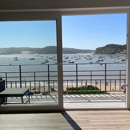 Em Frente A São Martinho do Porto